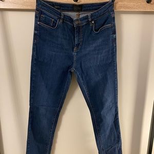 Tailor made dark wash jeans. Size 29